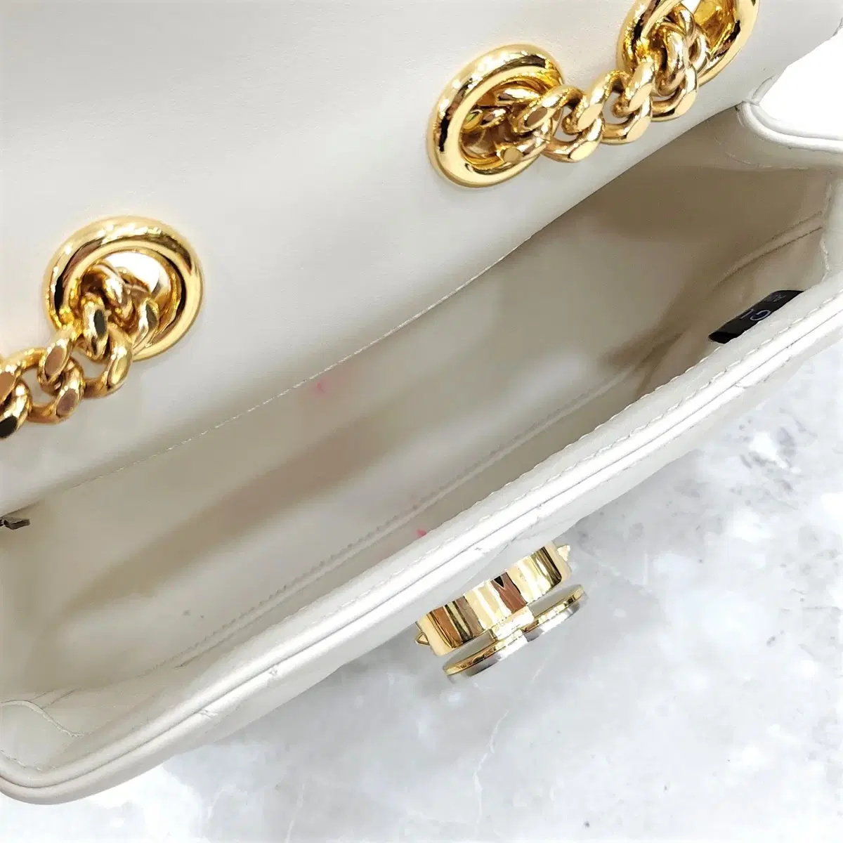 thumbnail-7